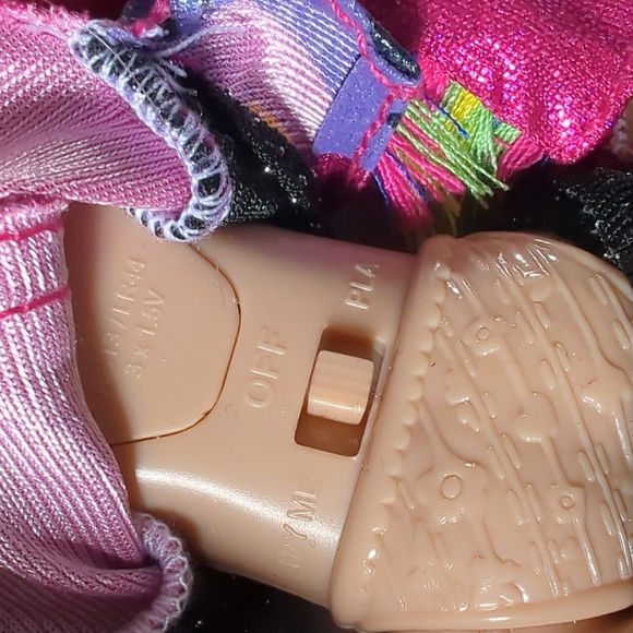 JoJo Siwa 10" Singing Doll - Picture 5 of 5